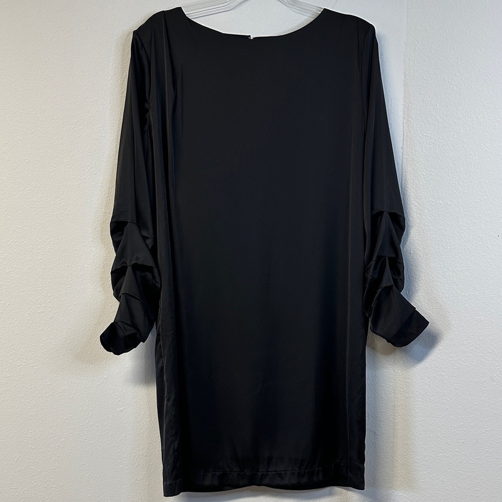 Alexia Admor Black Satin Long Ruched Sleeve Knee Length Dress 12